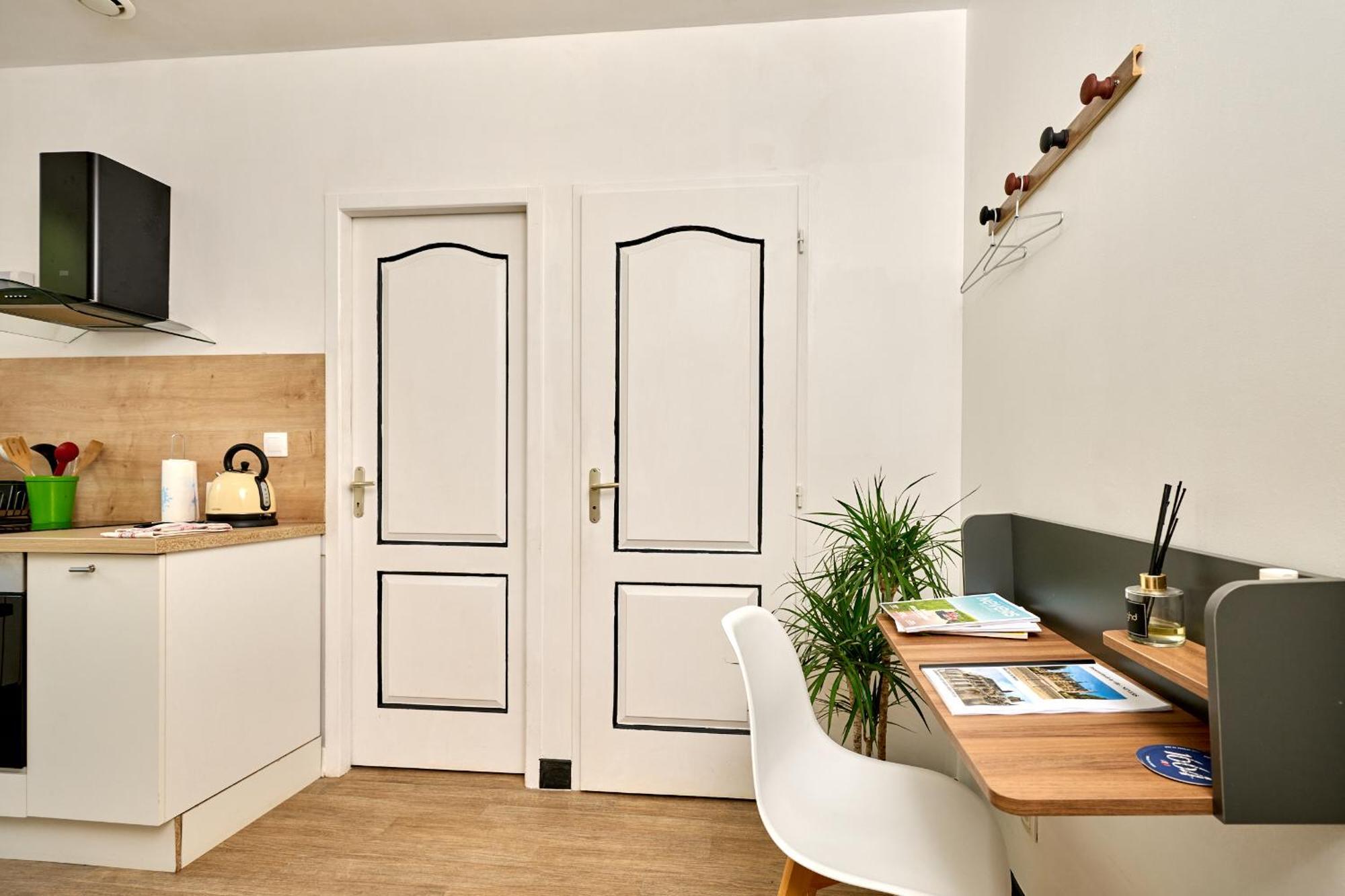 Agreable Studio En Hyper Centre Nevers Exteriör bild