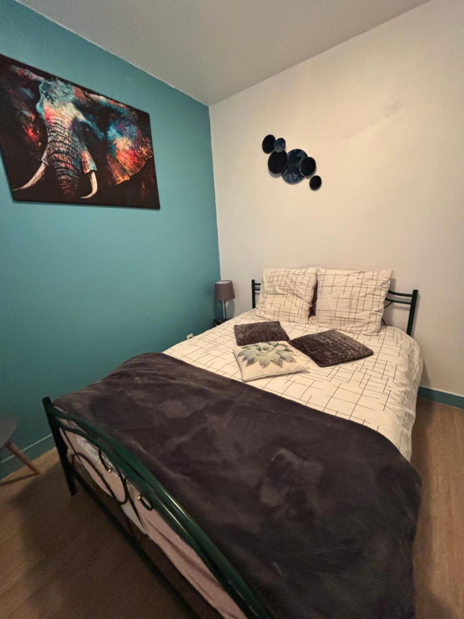 Agreable Studio En Hyper Centre Nevers Exteriör bild